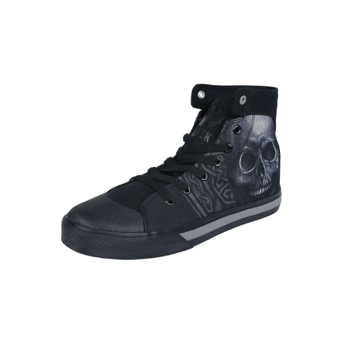 Zapatilla negra con diseño de calavera